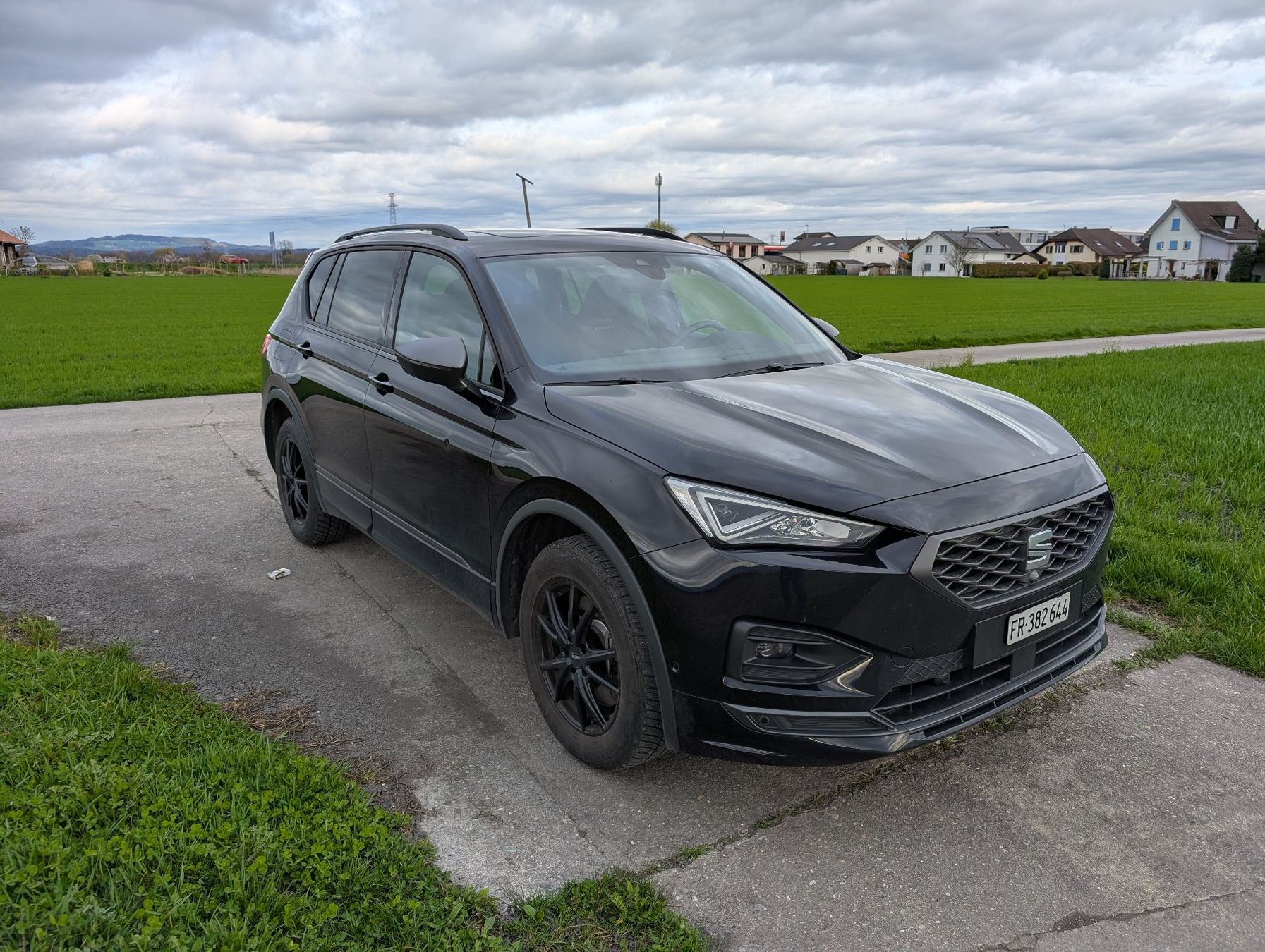 Seat Automobili: SEAT Tarraco 1.4 e-HYBRID DSG Hola FR – Usato da Sugiez venduto da nunorbatista 6