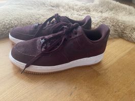 Nike Air Force 1 Wildleder Gr. 39 Neuwertig