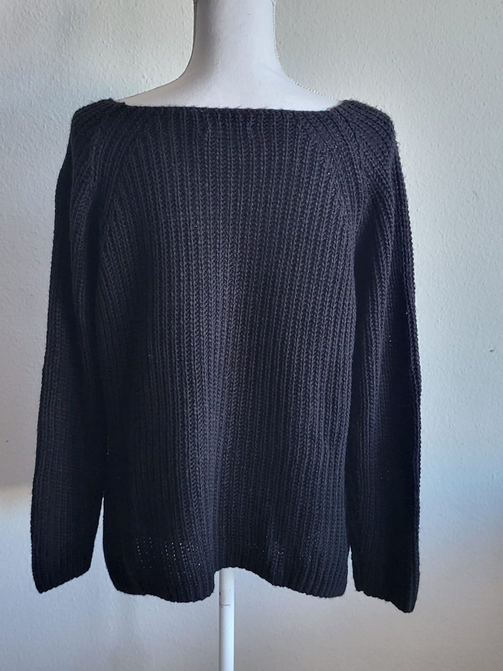 Maglioni & Felpe: Trendiger, schwarzer Strickpullover, Grösse L – Nuovo (secondo la descrizione) da Buchs AG venduto da Bela11 1
