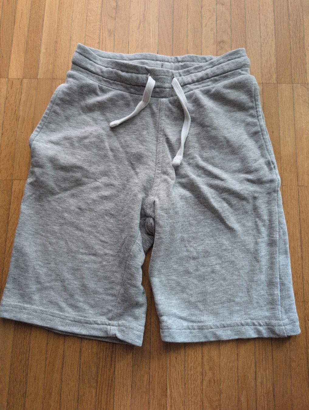 Kleiderpakete & -sets: 5 Shorts Kinder gebraucht – Gebraucht aus Schwerzenbach von _charme_ 5