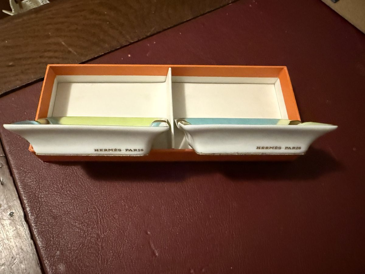 Hermès Portacenere: Mini posacenere Hermès vintage – Nuovo e nell'imballaggio originale da Magliaso venduto da abr_h9tq 5