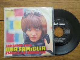 Isabella Iannetti - Una Famiglia, Single Schallplatte