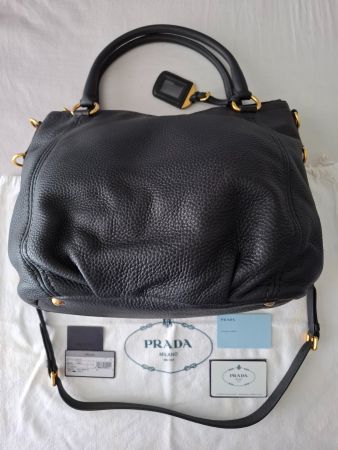 Neuwertige Prada Handtasche