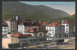 Fleurier Quartier de la Gare mit Zügen