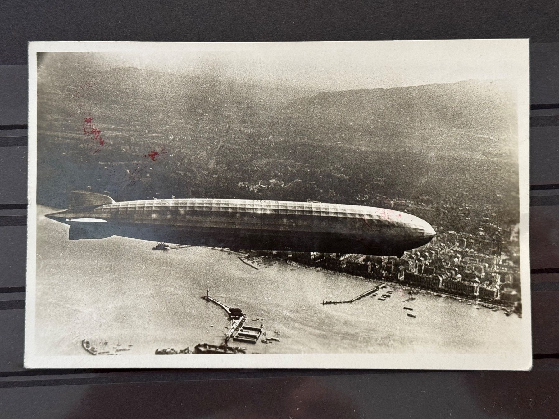 Cartoline postali: Luftpost, Vol du Zeppelin 1930, Genf – Usato da Romanshorn venduto da luxcollect 1