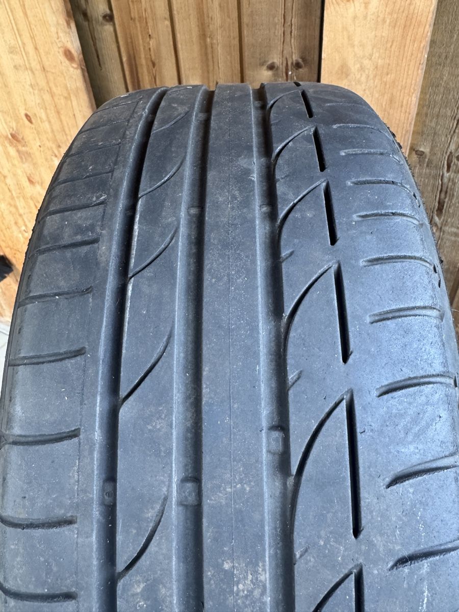 Pneumatici & Ruote complete:  Sommerreifen 225/40 R19 93W – Usato da Kirchlindach venduto da k46k46 1