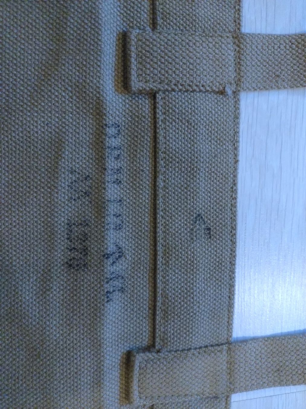 Sacs: Sacoche militaire toile beige  – D'occasion à Farvagny-le-Grand par LaCaverne 6