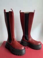 BALLY: 'Masterpiece': Rote Leder-Stiefel, neu/OVP - NP 1295