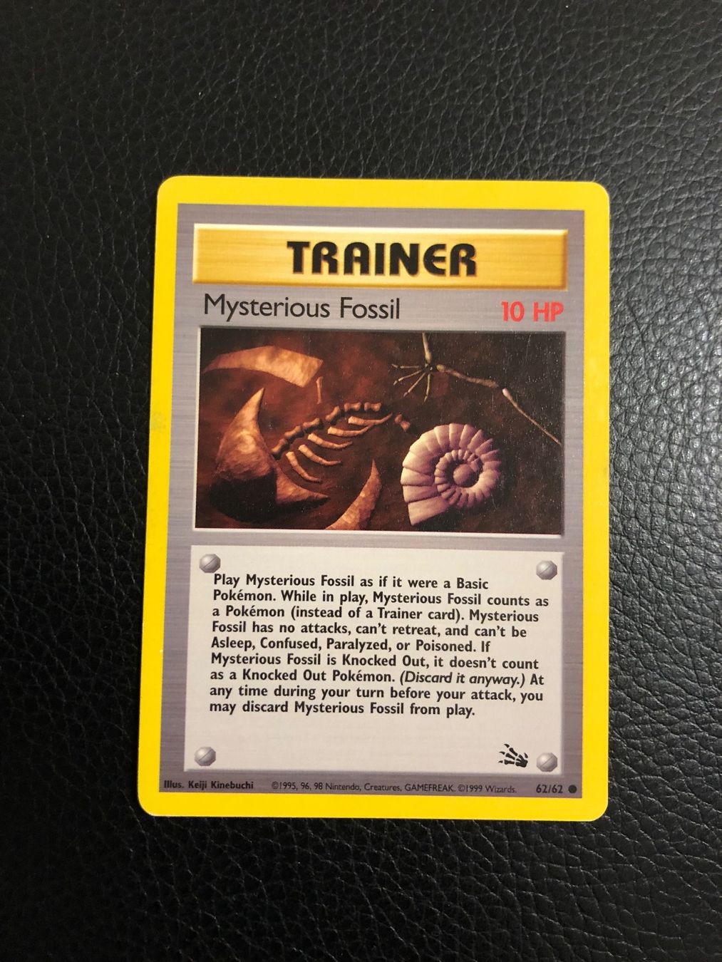 Pokémon Carte collezionabili: Fossil Mysterious fossil 62/62 Ab 1 – Usato da Paradiso venduto da Pkmn10