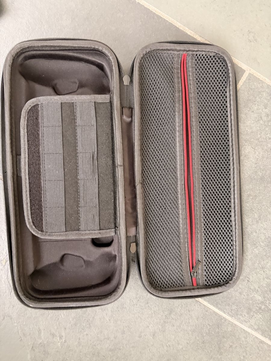 Nintendo Console: Nintendo Switch Oled + Case+Zubehör – Nuovo (secondo la descrizione) da Widen venduto da Dave18. 1