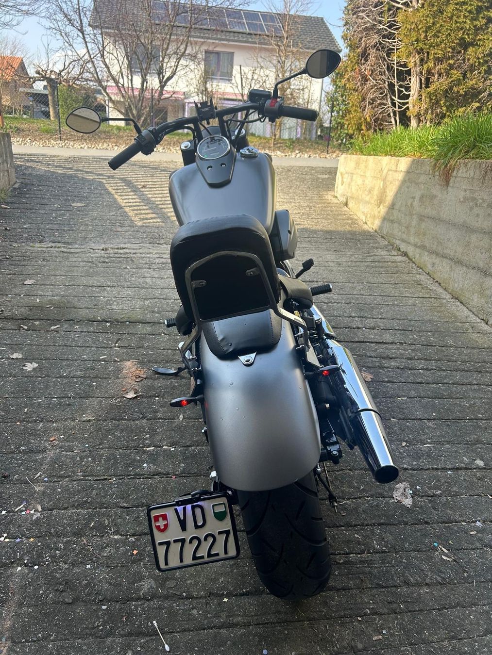 Honda Chopper: Honda Shadow – Usato da Payerne venduto da Tips1 1