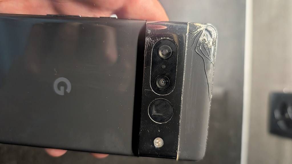 Google Telefoni cellulari / Smartphones: Verkaufe mein gebrauchtes Google Pixel Pro 128GB – Usato da Zürich venduto da hof_2p8l 3