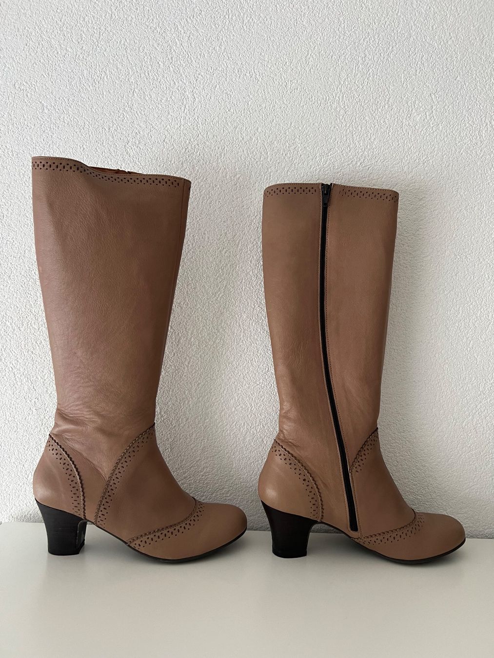 Scarpe da donna: Bottes en cuir Brako (39) – Nuovo (secondo la descrizione) da Pully venduto da gnap50