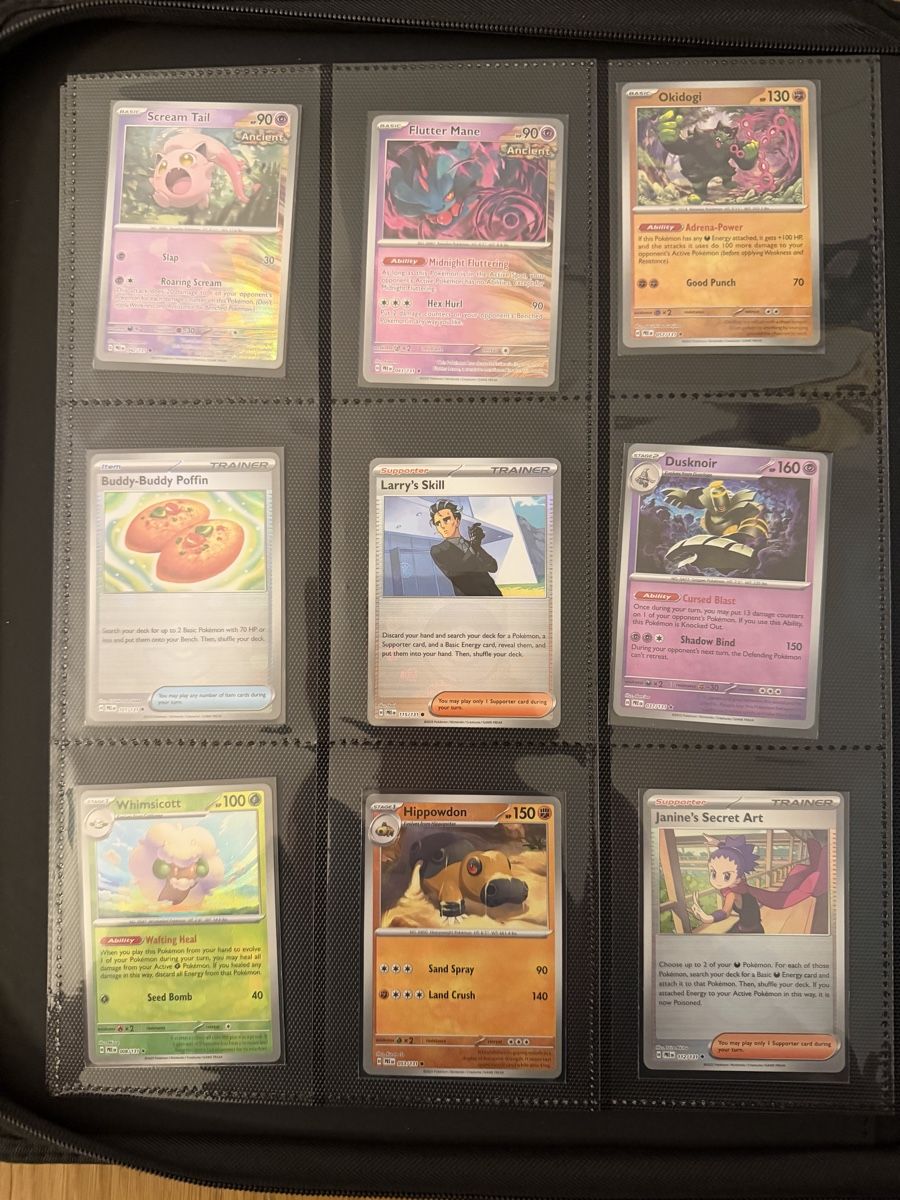 Pokémon Carte collezionabili: Pokémon Prismatic Evolutions Binder + 55 Poké/Masterball – Nuovo (secondo la descrizione) da Windisch venduto da CharizArdi 5