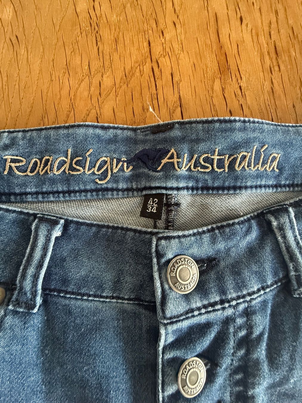 Jeans: Lässige Designer Jeans 42/34 – Usato da Sirnach venduto da sirni 3