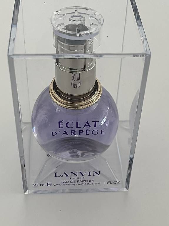Profumi & Eau de Toilette: Parfum lanvin eclat d'arpege 30ml NEU – Usato da Frauenfeld venduto da Fabianafon
