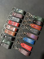 Handgemachte Leder Schlüsselanhänger mit Logo – personalisie