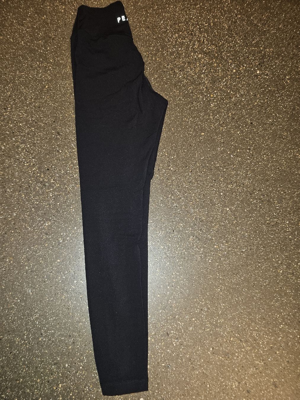 Leggings: Sport Leggings von Peachy, Schwarz, Grösse S oder XS – Gebraucht aus Anwil von tamoos 1