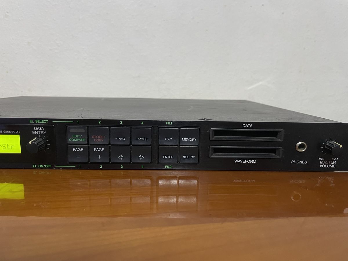 Yamaha Strumenti musicali: Yamaha TG55 Klangerzeuger – Usato da Zürich venduto da semi16 3