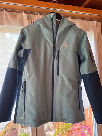 Haglöfs Damen Gondol Insulated - Skijacke neuwertig