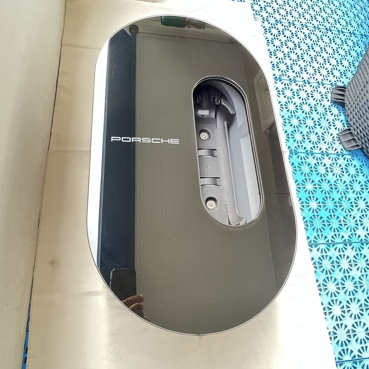 Docking station: PORSCHE Lade-Dock Charging Dock  – Usato da Winterthur venduto da Fredy972 1