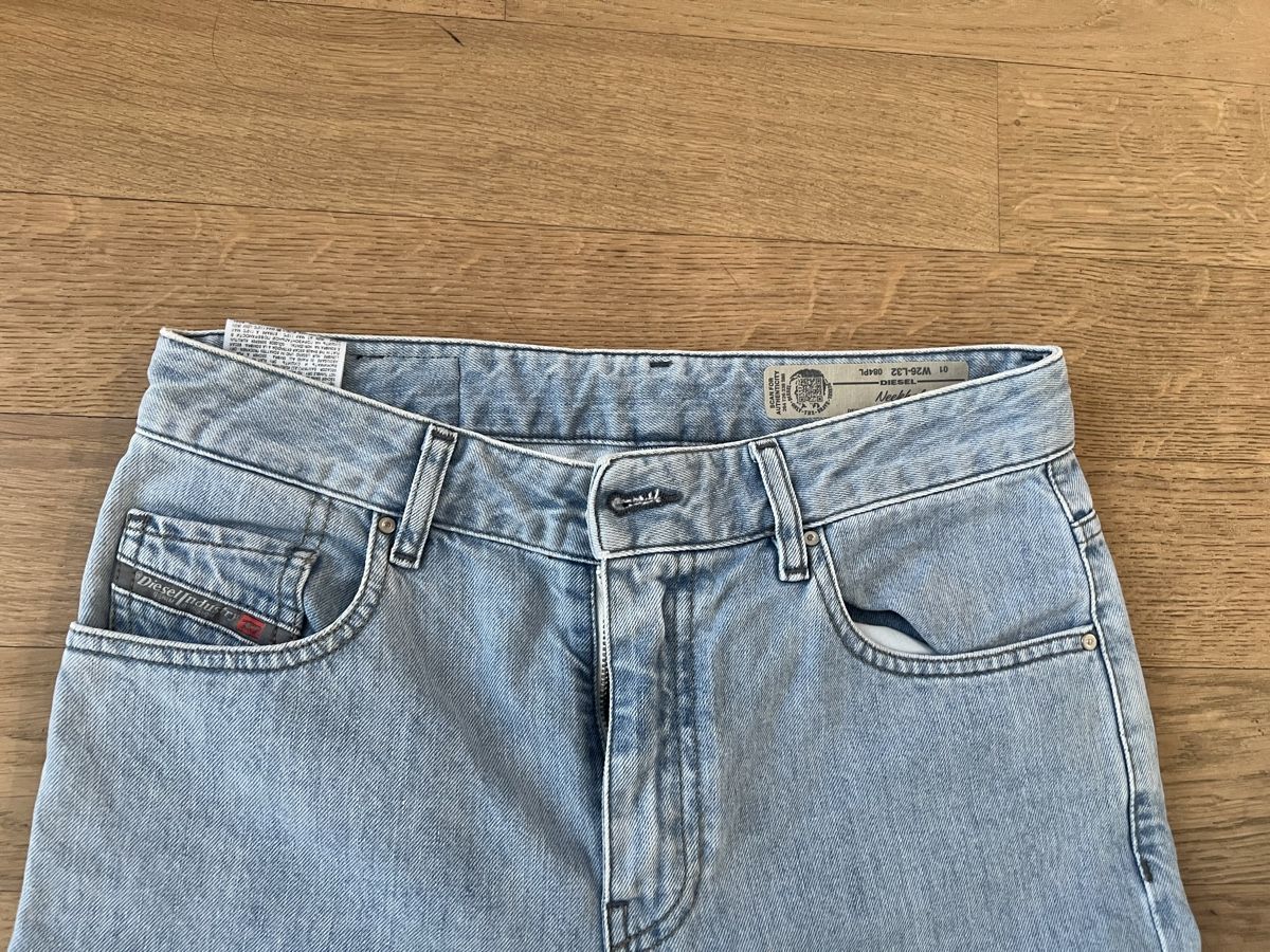 Diesel Jeans: Diesel Neekhol Jeans Gr. 26/32 – Nuovo (secondo la descrizione) da Zürich venduto da Honeybee7 2