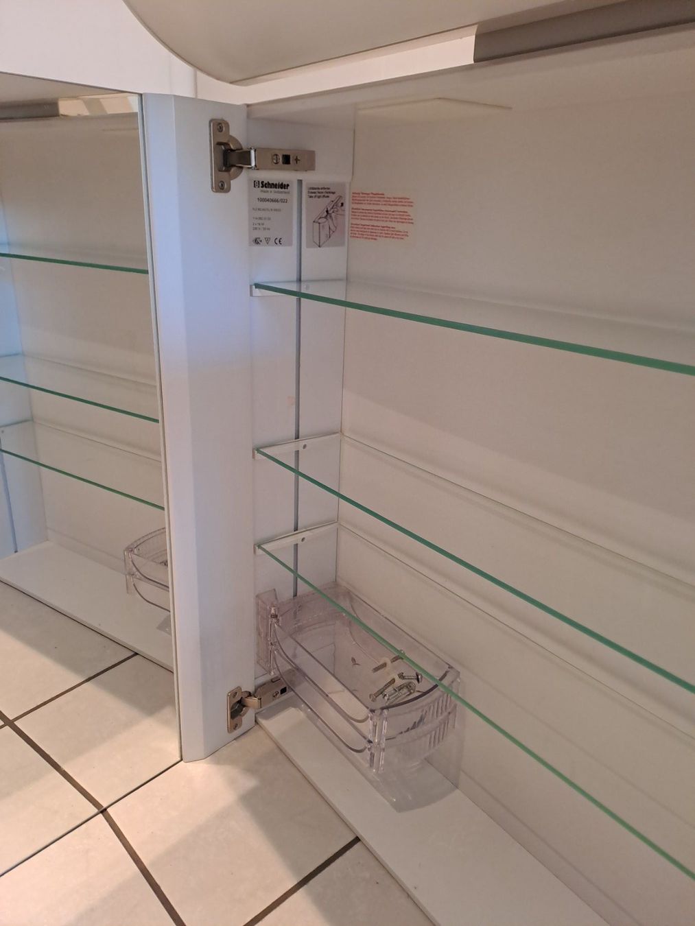 Spiegelschränke: Spiegelschrank – Gebraucht aus Gossau ZH von oli_sm8b 4