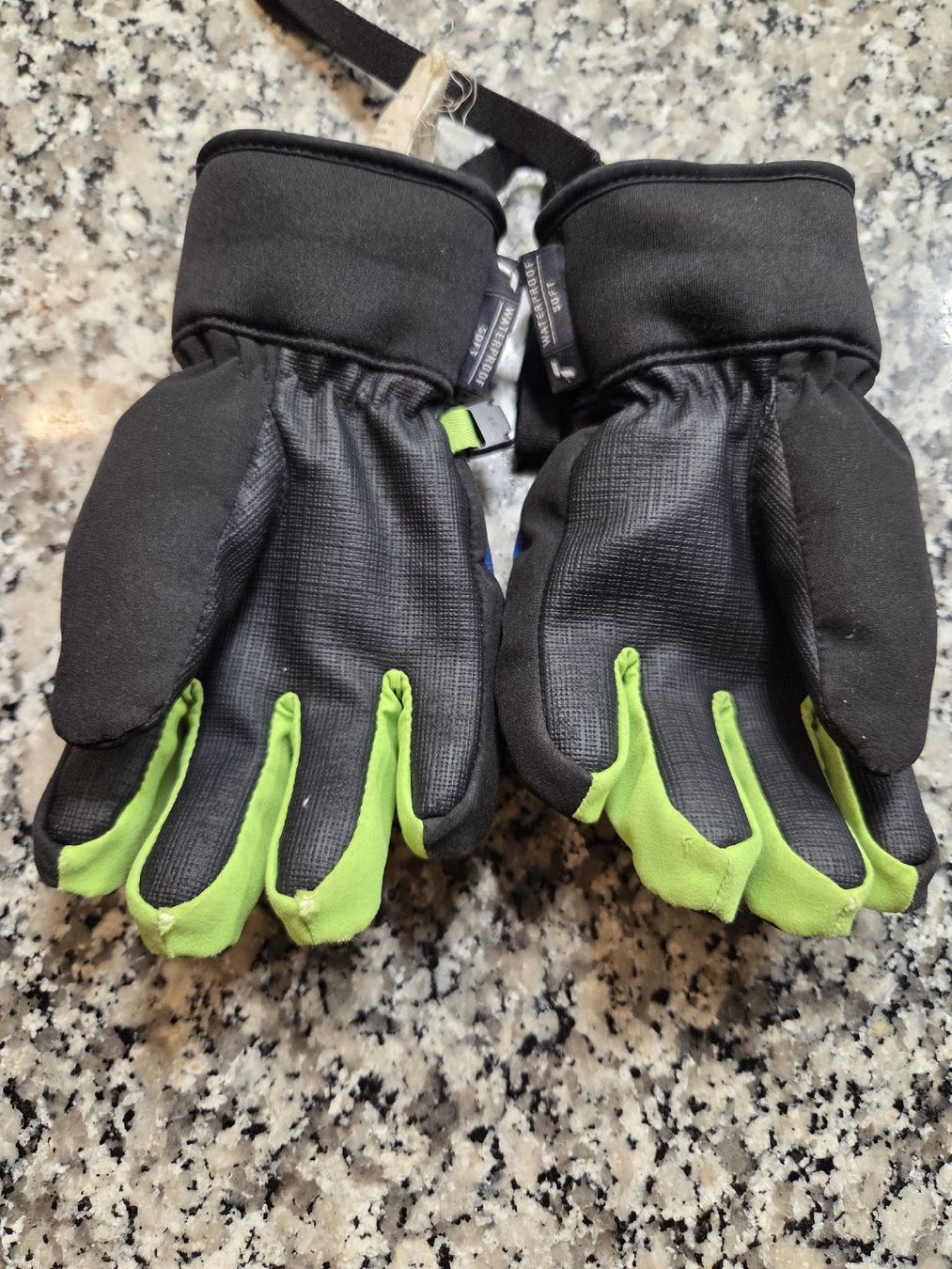 Reusch Guanti: Reusch Junior Softshell Handschuhe Grösse 3.5 – Usato da Worb venduto da Quiet21 1