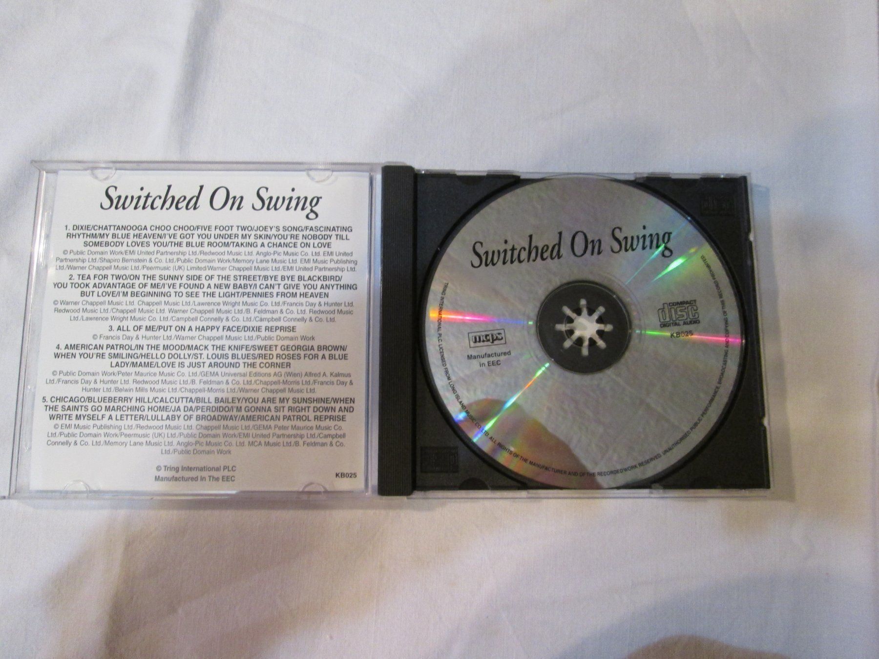 CD: CD "Switched On Swing" - Musique Swing Classique – Usato da La Chaux-de-Fonds venduto da Marteaux 1