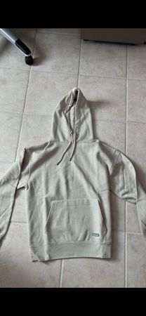 Pull "Pull and Bear"