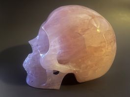 Super realistischer Totenkopf Skull Rosenquarz 2kg