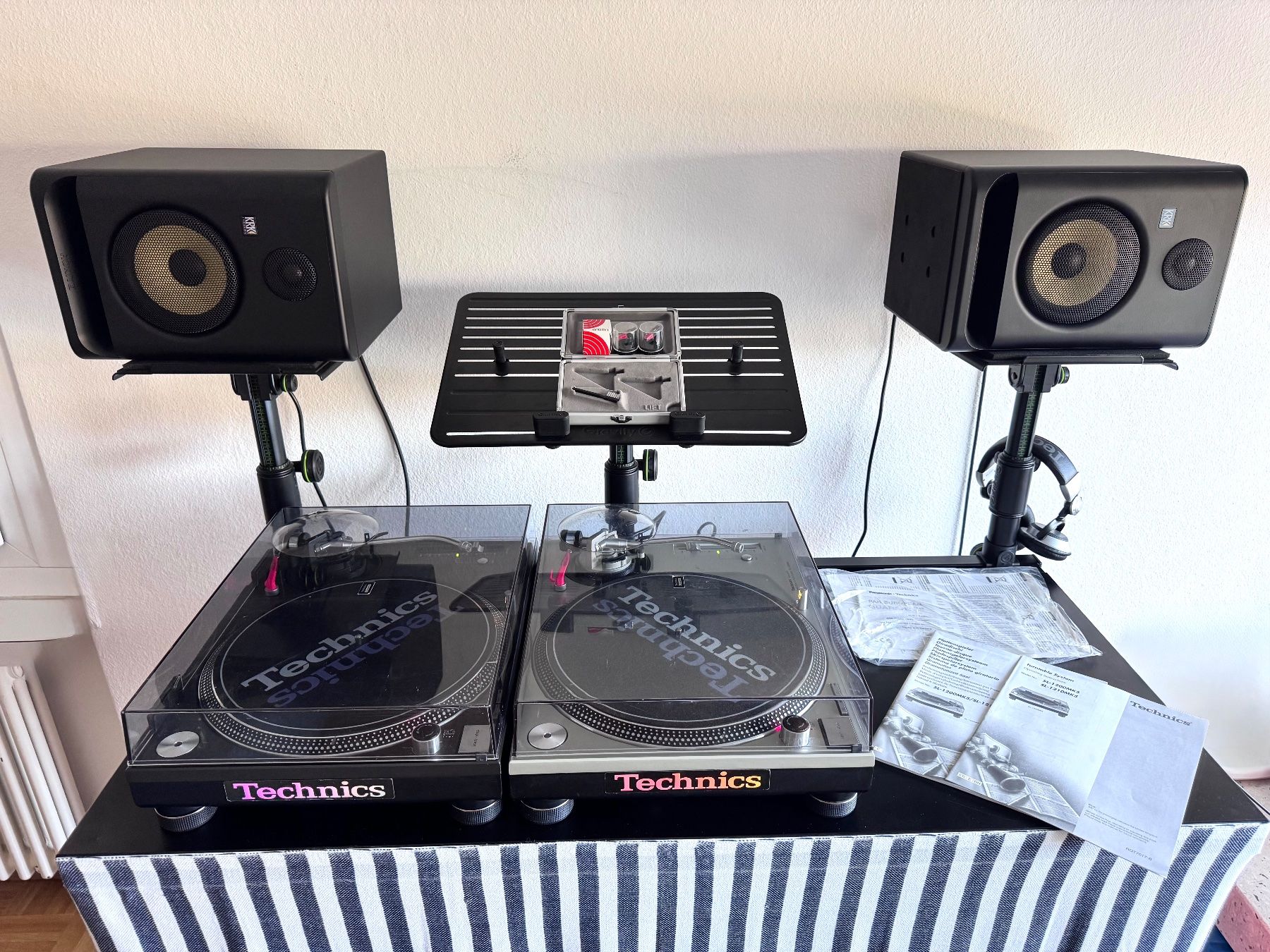 Technics Giradischi: Technics SL-1200 /1210 MK5 Top inkl. Technics Dj Kophörer – Usato da Kilchberg ZH venduto da IROC84