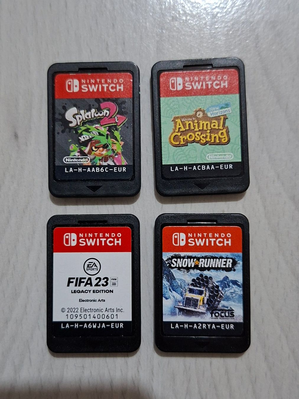 Nintendo Konsolen: Nintendo Switch + 4 jeux, une manette... – Gebraucht aus Valeyres-sous-Rances von gegg 2