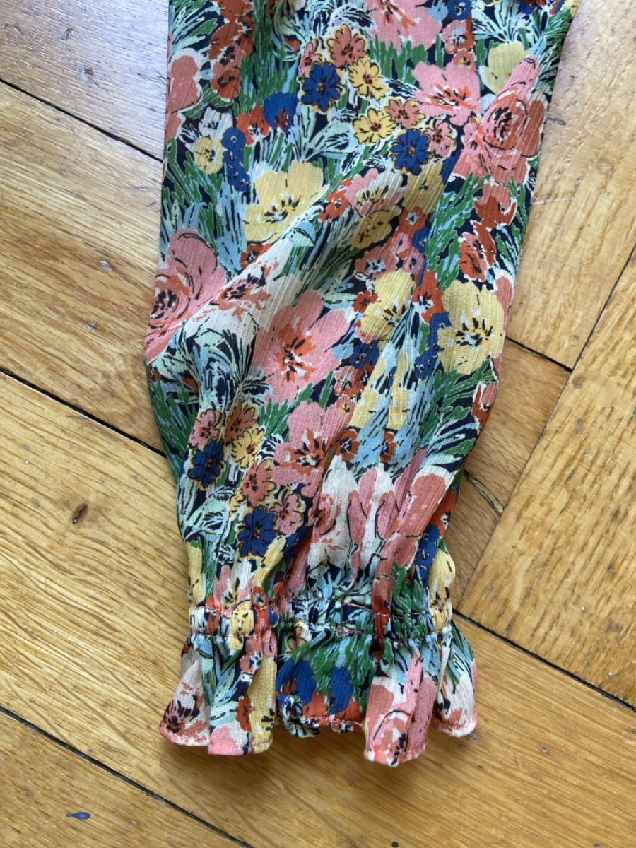 Sezane Vestiti: Vestito floreale con maniche lunghe – Usato da Lausanne venduto da lau_8vk7 2