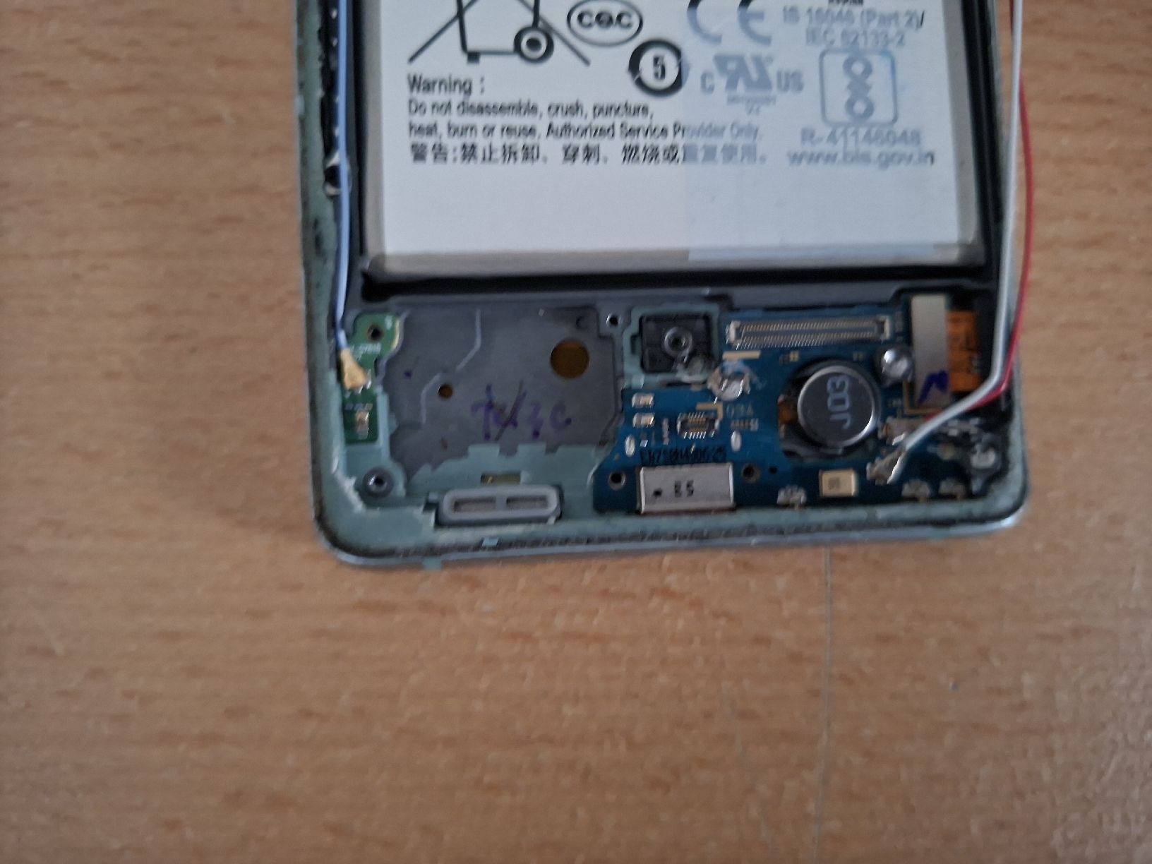 Samsung Telefoni cellulari / Smartphones: Samsung Galaxy S20 FE 5G Gehäuse und weitere Komponenten – Difettoso da Bauma venduto da leandro_6ztn 1