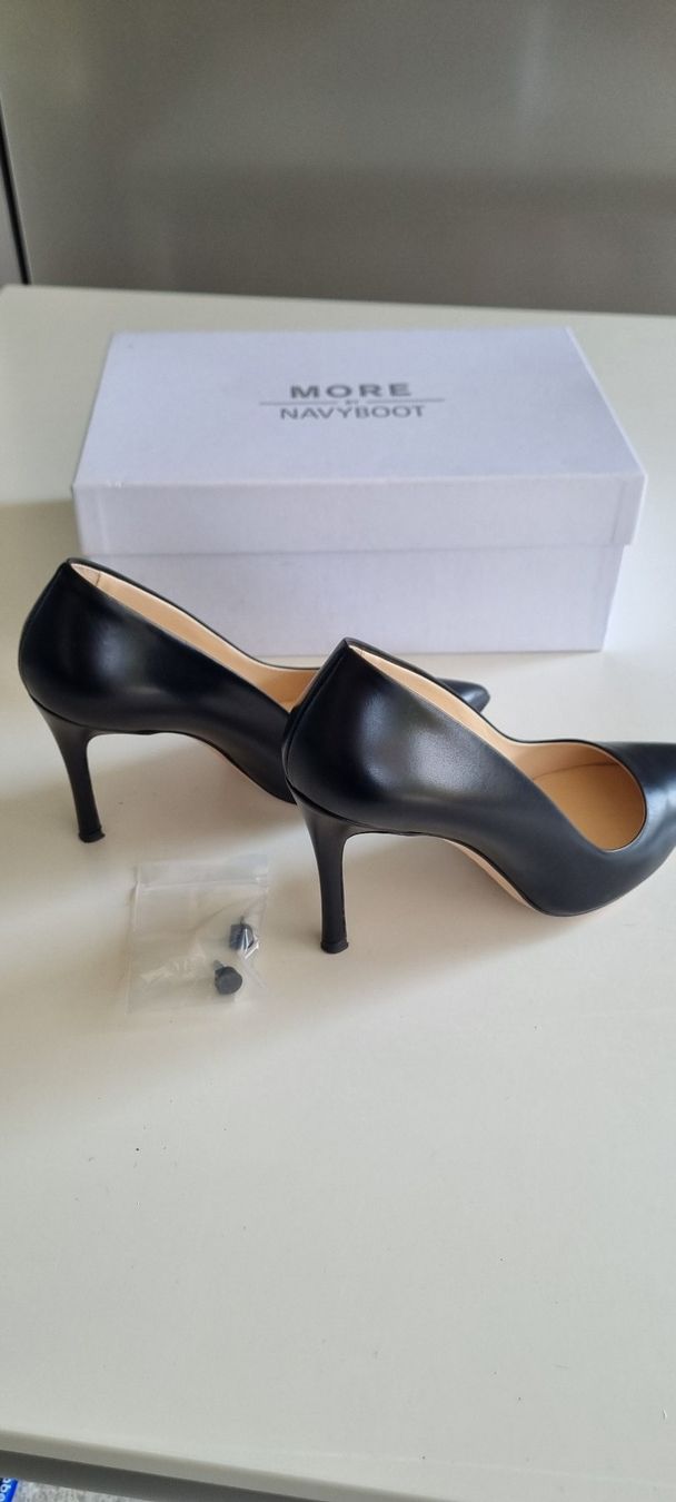 Navyboot Scarpe da donna: Navyboot High Heels Grösse 37.5 matt – Usato da Bassersdorf venduto da Ubrunu