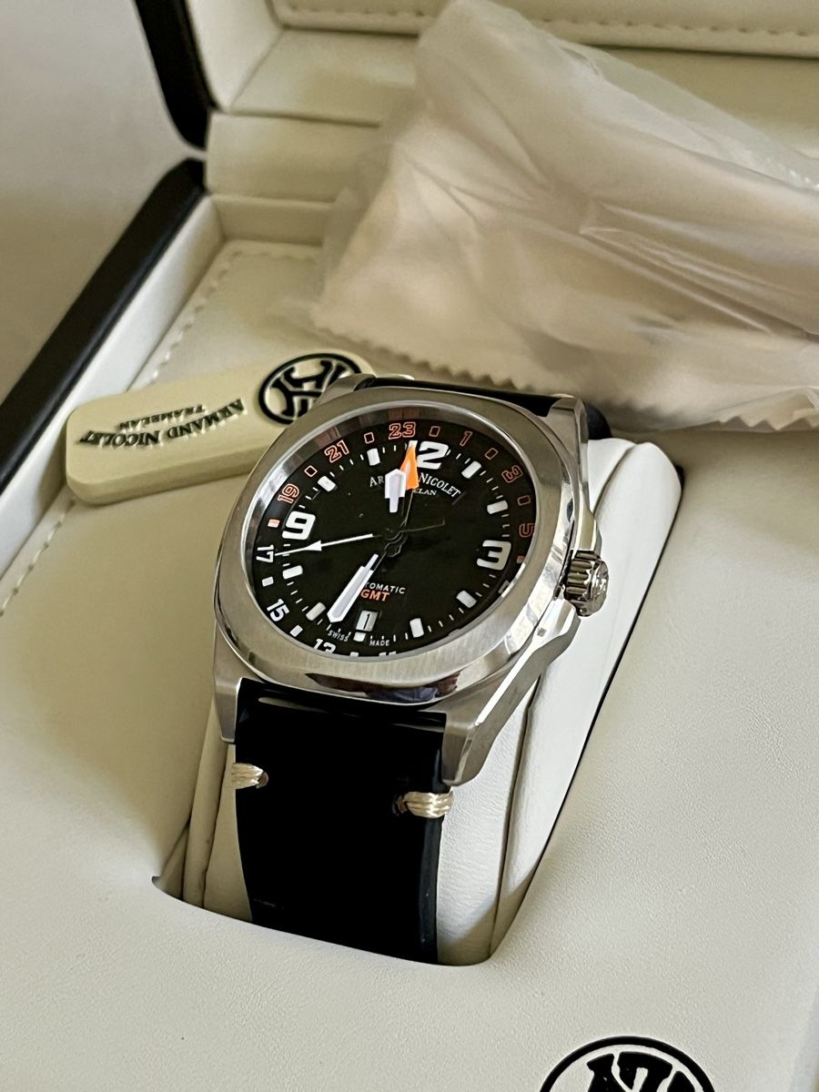 Armand Nicolet Orologi: Armand Nicolet® - Automatic - Men - 2011 – Nuovo e nell'imballaggio originale da Lausanne venduto da pol_d6f9 5