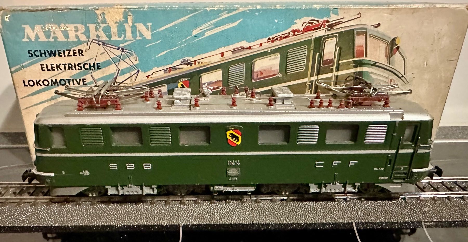 Märklin Modelleisenbahnen: Märklin SBB AE 6/6 Bern Analog – Gebraucht aus Oftringen von ib.85 1