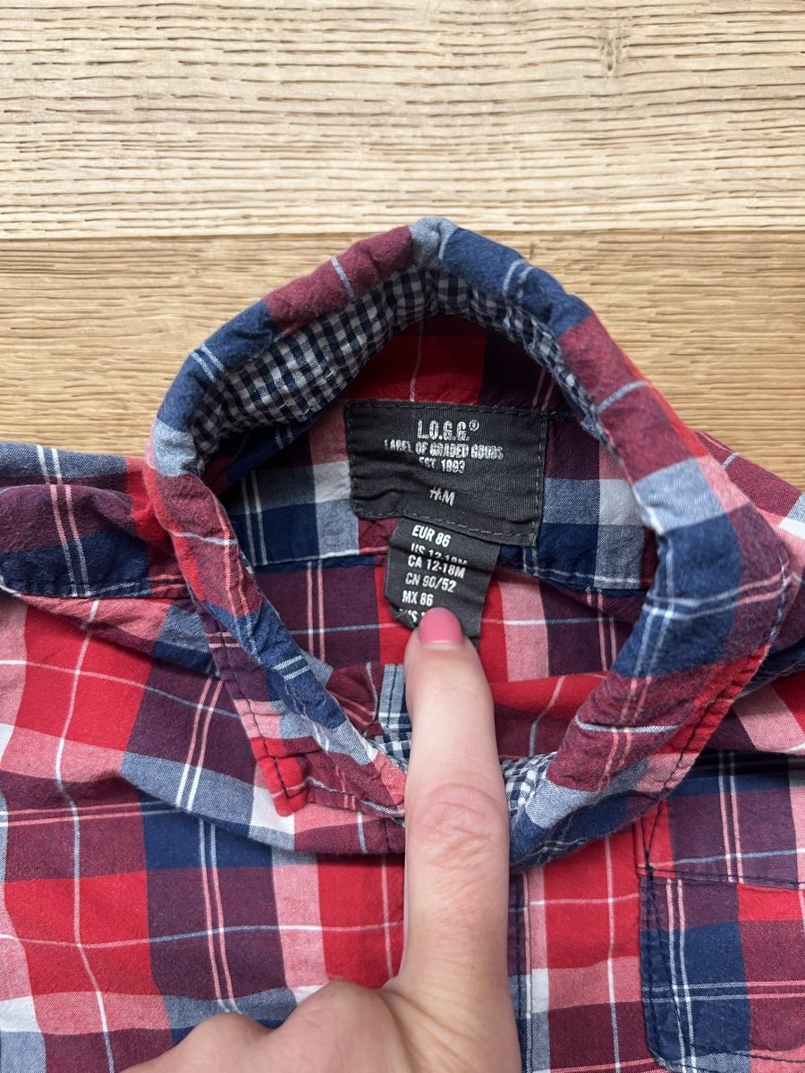 H&M Chemises, T-shirts & Polos: Hemd Gr. 86 – D'occasion à Stans par Jaeseli 1