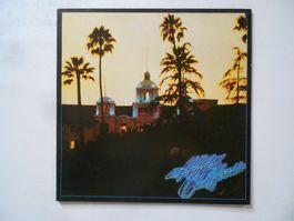 EAGLES  -  HOTEL CALIFORNIA