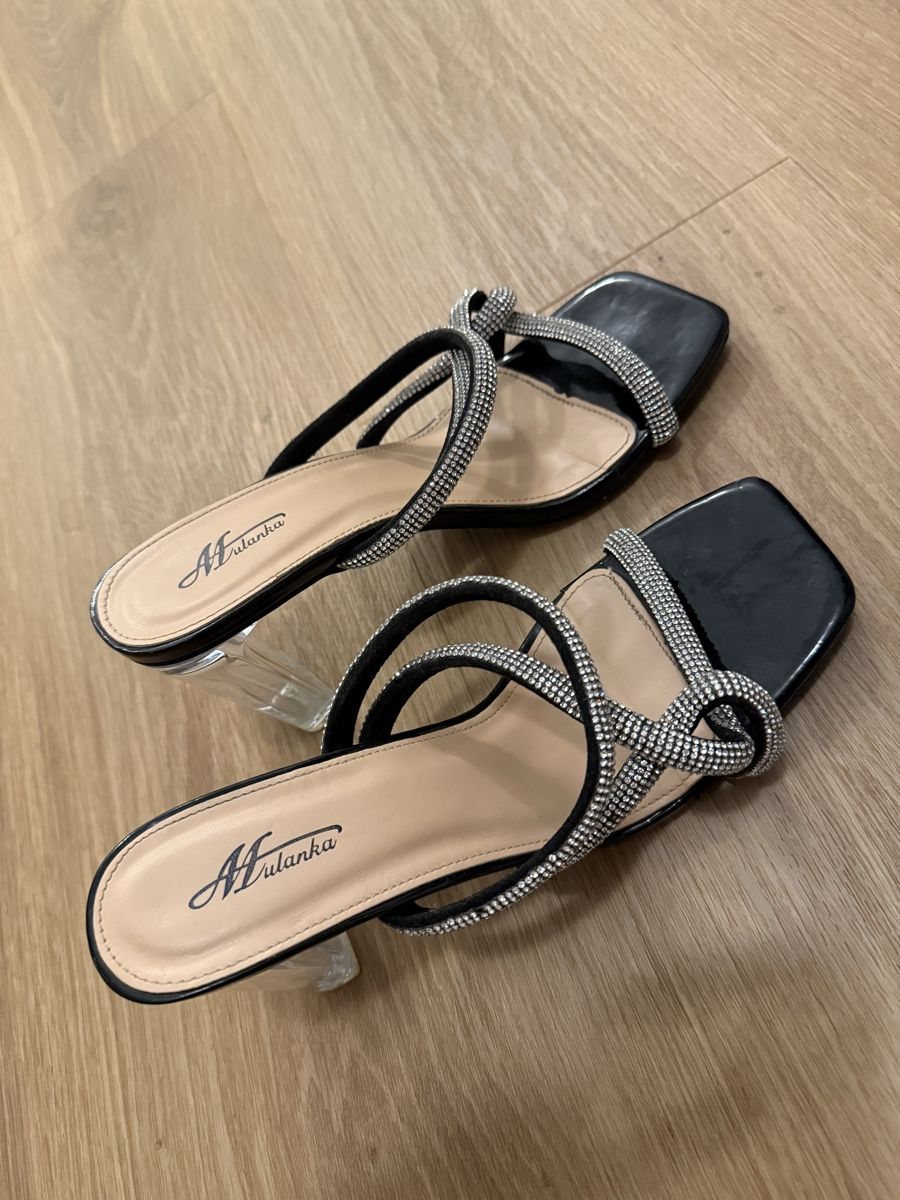 Scarpe da donna: Glitzer Sandalen Grösse 40 Sommer  – Nuovo (secondo la descrizione) da Zürich venduto da zoe_2ddl