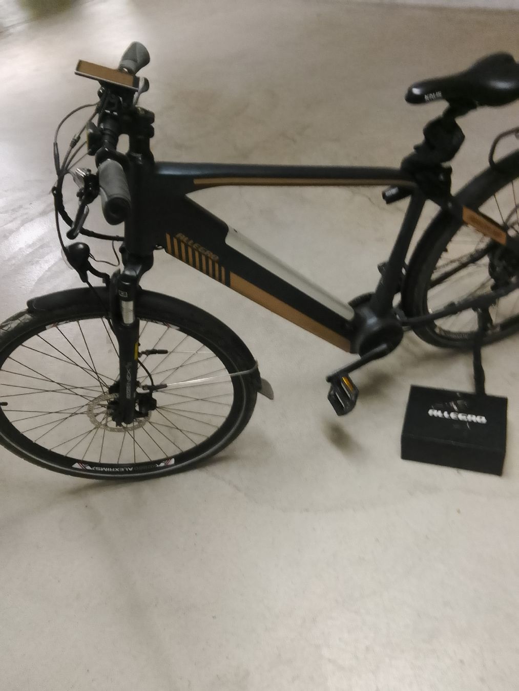 Biciclette: E-Bike urban Allegro  – Usato da Pfäffikon ZH venduto da milcow