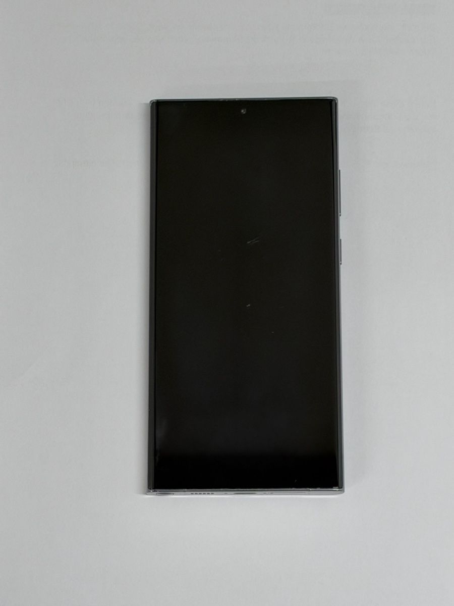 Samsung Telefoni cellulari / Smartphones: Samsung Galaxy S23 Ultra – Usato da Horgen venduto da DH177 4