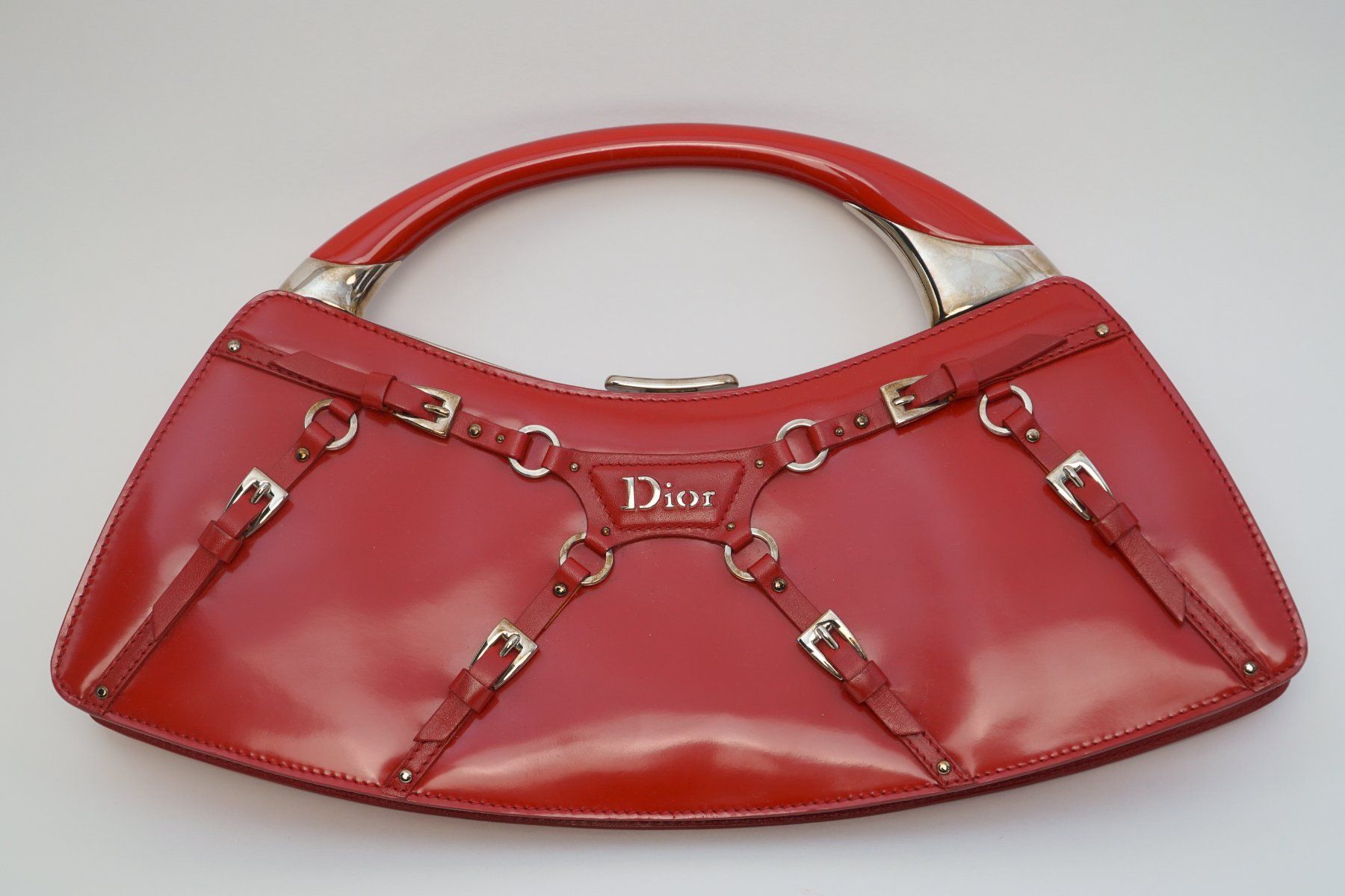 Dior Borse da donna: Sac à main Dior en cuir rouge Bondage – Usato da Bogis-Bossey venduto da VNT-GE.ch