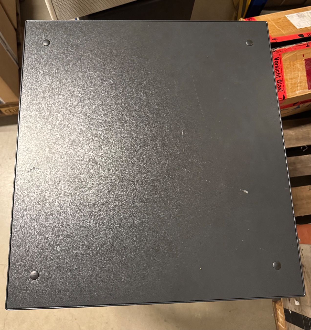 Racks & Ständer: SCHROFF minirack 19'' – Gebraucht aus Rothenburg von BildundTon 2