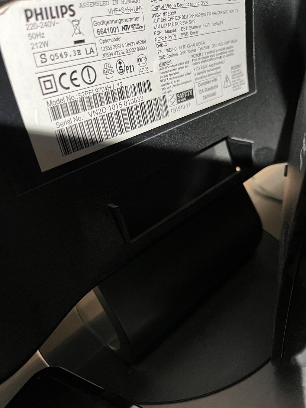 Philips Televisori: Philips LCD-Fernseher 52PFL9704H/12 – Usato da Recherswil venduto da Noname1 7