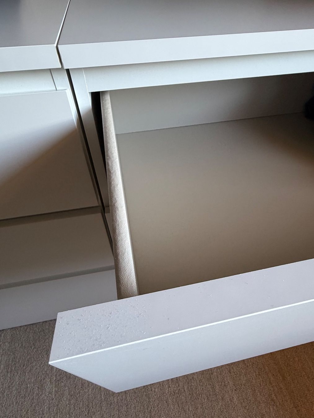 Commodes: MALM Kommode, 3 Schubladen – D'occasion à Kilchberg ZH par alice.rose 5