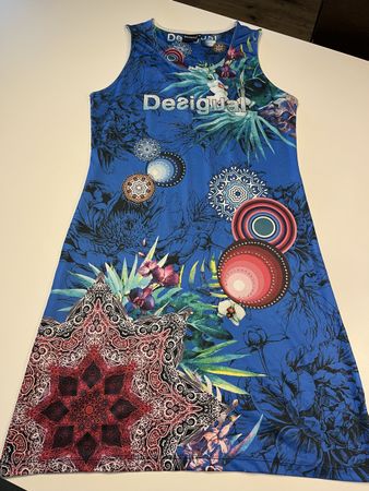 Desigual Sommerkleid, Grösse M, Blau mit Blumenmuster!