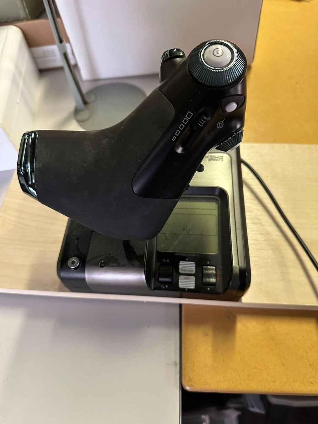 Saitek Controller: Flugsimulator – Gebraucht aus Brügg BE von TSP02 1