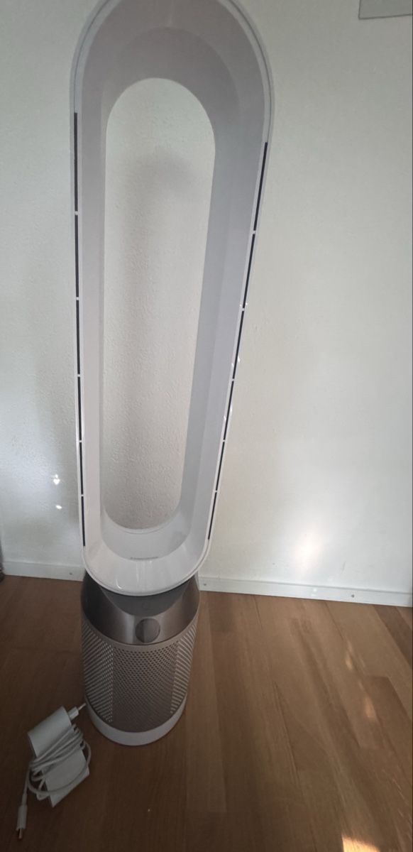 Dyson Purificateurs d'air: Dyson Purifier Cool Gen1 Lufterfrischer weiss/silber – D'occasion à Münchenbuchsee par LuiConte 5